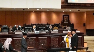 BREAKING NEWS: Ambara Putra Dilantik Jadi Anggota DPD RI Gantikan Arya Wedakarna