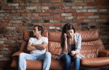 Pasanganmu Mendua? Jangan Khawatir! Ini 5 Cara Mengatasi Perselingkuhan dalam Hubungan