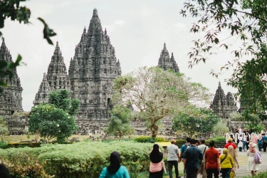 Libur Lebaran, Puncak Kunjungan Turis di Candi Borobudur dan Prambanan Diprediksi 11 April