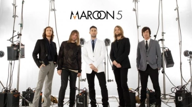 Terjemahan Lirik Lagu Love Somebody - Maroon 5: I Really Wanna Love Somebody