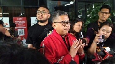 PDIP Samakan Gibran dengan Sopir Truk Pemicu Tabrakan 7 Mobil di Gerbang Tol Halim Utama