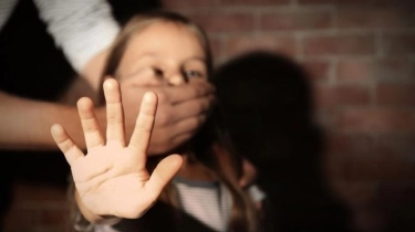 Hukum Rimba! Penculikan Gadis 8 Tahun Picu Amuk Massa, Seorang Wanita Tewas Mengenaskan