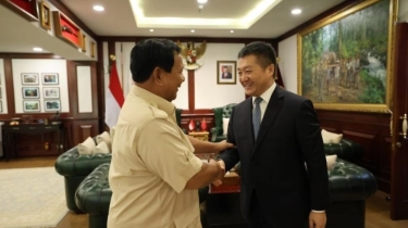 Prabowo Subianto Ditemani Putranya Lakukan Kunjungan ke China