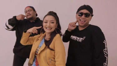 Chord Lagu Lagi Tamvan - RPH & DJ Donall feat Siti Badriah: Harus Bagaimana Lagi Mencuri Perhatianmu