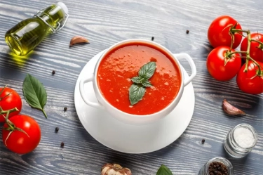 5 Manfaat Sup Tomat Bagi Kesehatan, Mulai dari Kulit Hingga Tulang