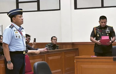 Sidang Perdana Eks Kabasarnas, Marsdya Henri Alfiandi Terima Suap Rp 8,6 M Berkode Dana Komando