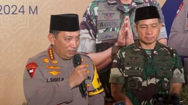 Sambil Tersenyum, Kapolri Nyatakan Siap Hadir di Sidang Sengketa Pilpres Jika Undang Hakim MK