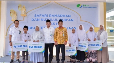 Tingkatkan Kepedulian Saat Ramadan, BPJS Ketenagakerjaan Serahkan Bantuan Banjir di Demak