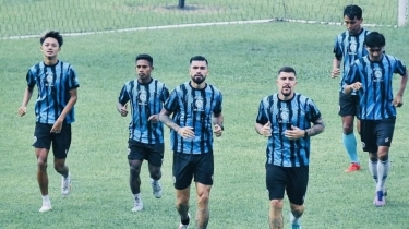 Arema FC Tetap Jalani Latihan Sambil Menunggu Jadwal Lanjutan BRI Liga 1