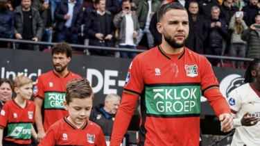 Otw Jadi WNI, Calvin Verdonk Berhadapan dengan Ragnar Oratmangoen di Liga Belanda