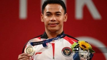 Atlet Angkat Besi Putra Indonesia Eko Yuli Irawan Lolos Olimpiade Paris 2024