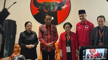 Hasto Tuding Jokowi Ingin Rebut Kursi Megawati di PDIP, Reaksi Puan Maharani Cuma Geleng-geleng
