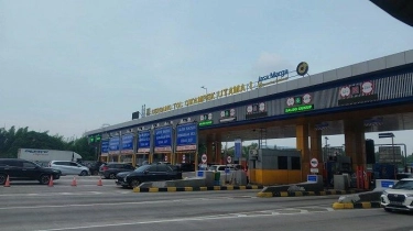 Arus Lalu Lintas di Gerbang Tol Cikampek Ramai Lancar, 7 Gardu Dibuka dari Arah Jabodetabek