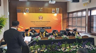 Pertahankan Disertasi Penanganan Covid-19 Operasi Aman Nusa II, Anggota Polri Raih Gelar Doktor