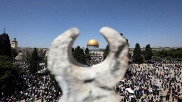 120 Ribu Orang Tunaikan Salat Jumat Terakhir Ramadan di Masjid Al-Aqsa, Jamaah Tepi Barat Hampir Nol