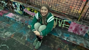 Zara Putri Ridwan Kamil Lepas Hijab, Netizen Singgung Dosa Anak Ditanggung Ayah