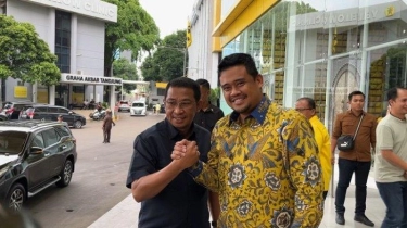 Bobby Nasution Pakai Batik Kuning saat Sambangi Markas Golkar, Resmi Berlabuh ke Partai Beringin?