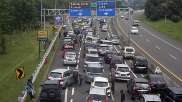 160 Ribu Kendaraan Lewat Jalur Puncak Bogor, Kawasan Wisata Siap Lonjakan Pengunjung