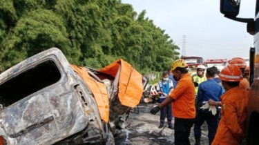 Kronologi Kecelakaan Maut Gran Max sampai Terbakar, 9 Orang Tewas di Tol Cikampek KM 58