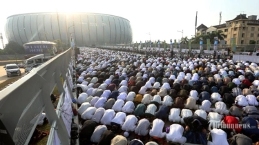 Tata Cara Sholat Ied Idul Fitri, Dilengkapi Bacaan Niat, Doa Iftitah, Bilal, dan Jawaban Jemaah