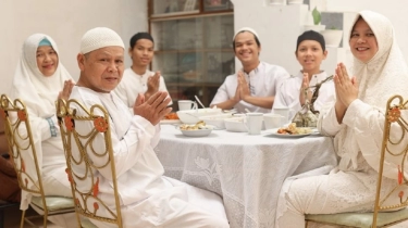 35 Ucapan Lebaran Bahasa Inggris dan Artinya Selain Kata-kata Happy Eid Mubarak!