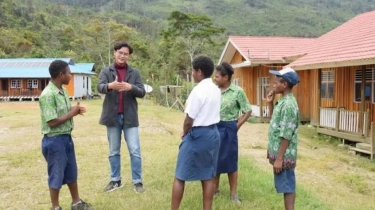Ditantang KKN di Papua, Eks BEM UI Jawab dengan Fakta Menohok: Militer Jangan Denial