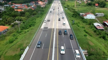 One Way di Jalan Tol Trans Jawa Diperpanjang Hingga Jam 12 Siang Hari Ini