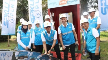 Lakukan Inspeksi SPKLU Jalur Mudik, Dirut PLN Pastikan 1.299 Unit Siap Layani Pengguna Mobil Listrik