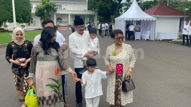 Jokowi Open House Lebaran, Menteri Hingga Warga Mulai Berdatangan Ke Istana Negara