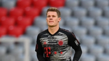 Bayern Munich Resmi Perpanjang Kontrak Alexander Nuebel hingga 2029