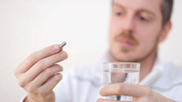 Benarkah Rutin Minum Obat Bisa Rusak Ginjal? Begini Kata Dokter