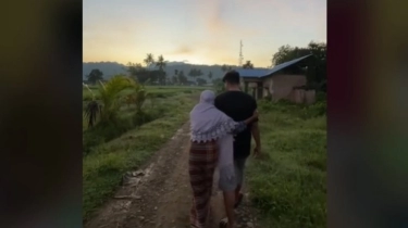 Pulang Gak Ngasih Kabar, Momen Pemudik Pulang Kampung Bikin Mewek
