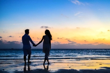 7 Kiat Sukses untuk Mempererat Hubungan, Salah Satunya Melihat Sisi Positif dari Pasangan