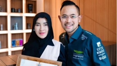 Gurita Bisnis Juragan 99 dan Istri, Tak Heran Bisa Bagi-bagi THR Rp100 Ribu Buat 700 Warga