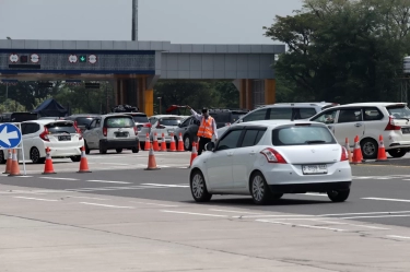 Lewati Puncak Arus Balik, Rekayasa One Way Tol Kalikangkung Km 414 Hingga Cipali Km 72 Resmi Dihentikan