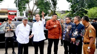 Bapak-bapak Ini Sebut Jokowi Pengkhianat Bangsa Karena Pecundangi PDIP