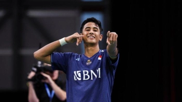 Debutan di Piala Thomas & Uber 2024, Alwi Farhan Bersanding dengan Deputi Viktor Axelsen