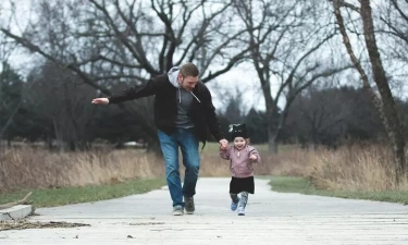 8 Tips Mempersiapkan Diri untuk Menjadi Ayah, Apa Saja?
