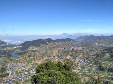 Dinobatkan sebagai Negri Atas Awan, Ini 5 Fakta Menarik Dataran Tinggi Dieng 