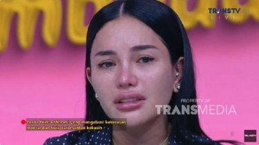 Disinggung Soal Perlakuan Rizky Irmansyah, Nikita Mirzani Tak Kuasa Tahan Air Mata: Kok Sakit Banget