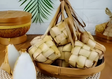 Ternyata Tradisi Lebaran Ketupat Sudah Ada Sejak Masa Sunan Kalijaga, Simak Sejarahnya!