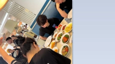 Saat Pemain Red Sparks Pelototi Nasi Padang di Meja Makan dan Sepatu Park Hye Min yang Tertukar