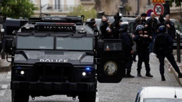 Polisi Prancis Tahan Pria yang Ancam Ledakkan Diri di Konsulat Iran di Paris