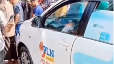 Dikira Jalan Sendiri Usai Tabrak Pengendara, Warga Kaget Mobil PLN di Samarinda Ternyata Disetir Bocah