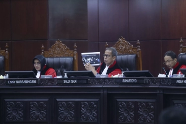 Wakil Ketua MK Saldi Isra Dissenting Opinion, Minta Gelar PSU di Beberapa Daerah