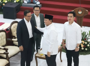 Prabowo Mengaku Terkesan dan Hormat kepada Anies dan Cak Imin yang Hadiri Penetapannya sebagai Presiden Terpilih