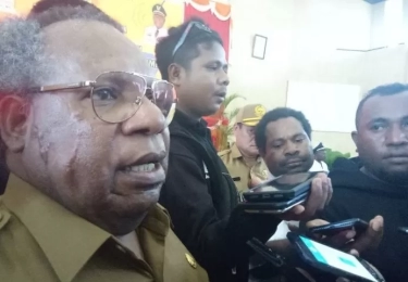 Kasasi Jaksa KPK Dikabulkan, Eks Bupati Mimika Eltinus Omaleng Divonis 2 Tahun Penjara