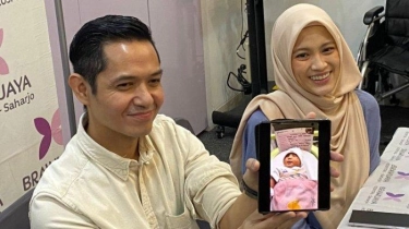 Bayi Perempuan Dude Harlino dan Alyssa Soebandono Dinamai Aisyah Aulia Putri Harlino, Ini Artinya