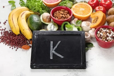 Memahami Manfaat Sekaligus Bahaya Kekurangan Vitamin K, Simak Penejelasan dari Ahli Diet dan Nutrisi!