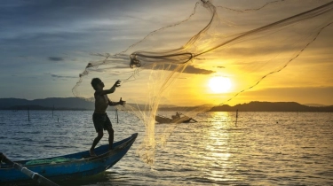 Kolaborasi dengan Kelompok Nelayan, PT Timah Tbk Ciptakan Rumpon Babel